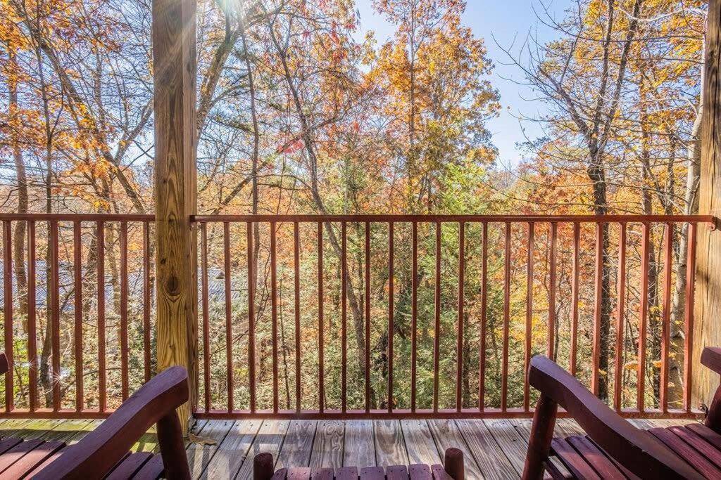 Sasquatch Lodge E Sleeps 13 Gatlinburg Exteriör bild